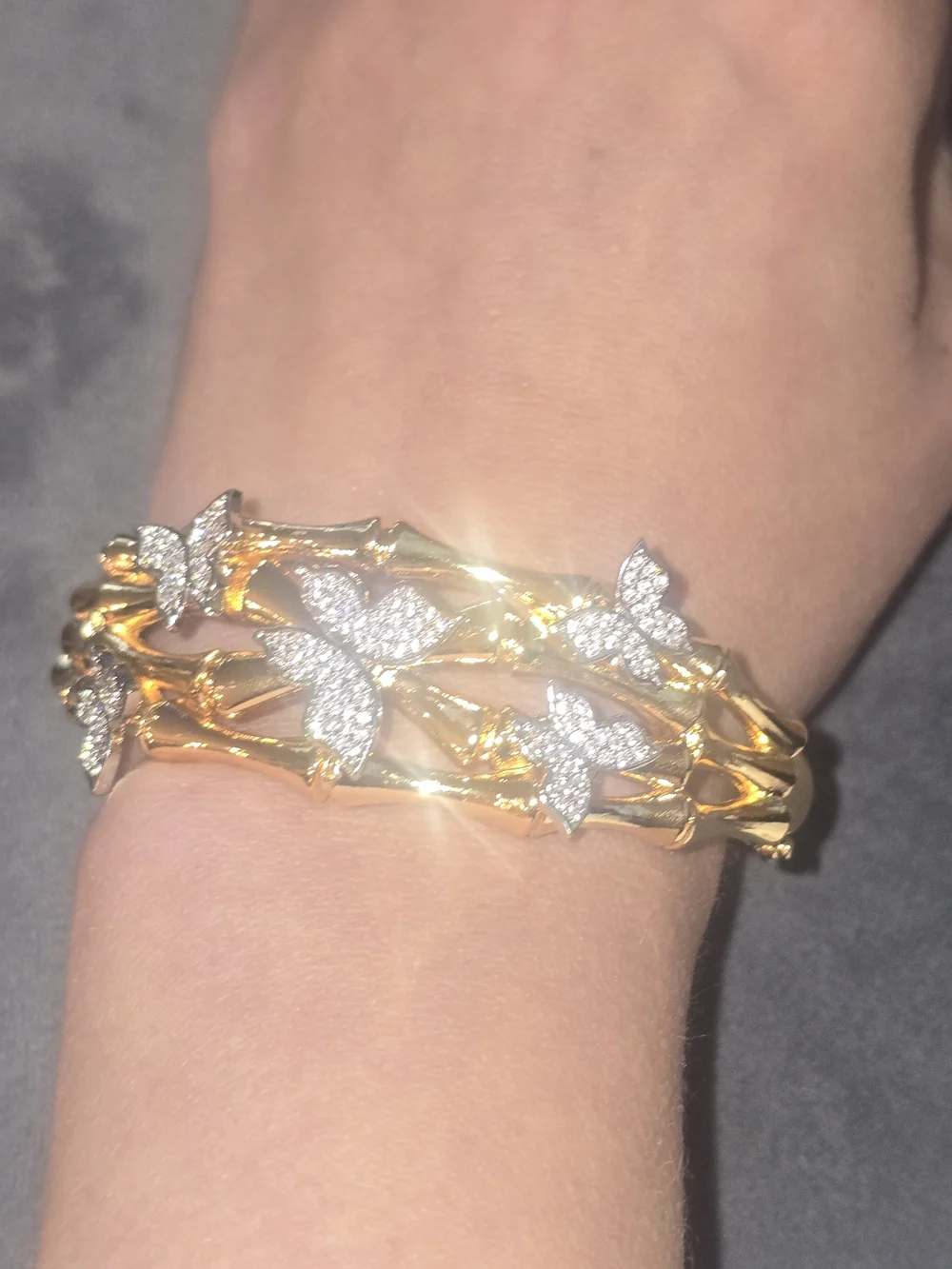22kgp Dubai Gold Floral Crystal Bangle Bracelet - Elegant Women's Jewelry